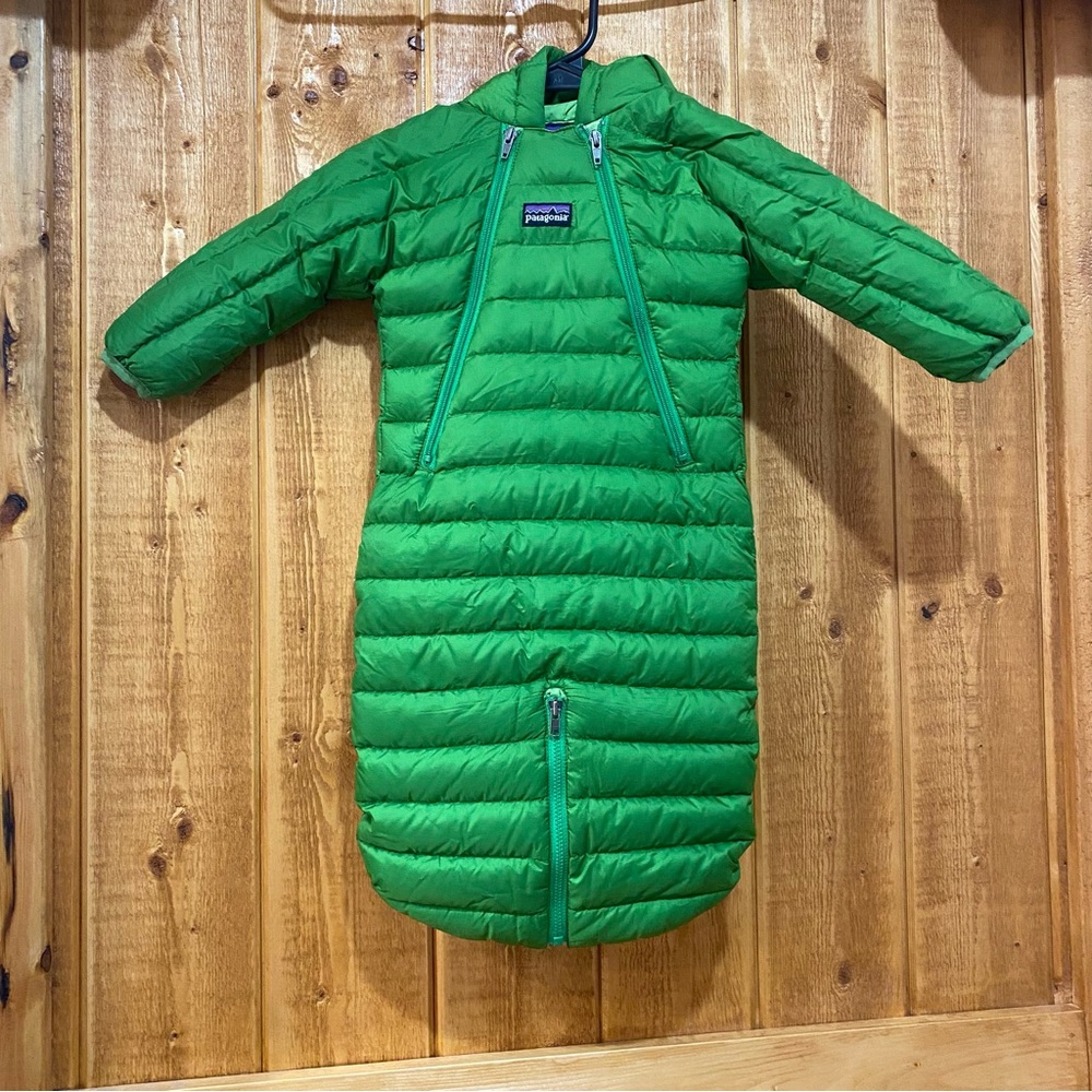 Patagonia Down Ski Snowsuit  Bunting Infant Green Puffer One Piece Size 3M